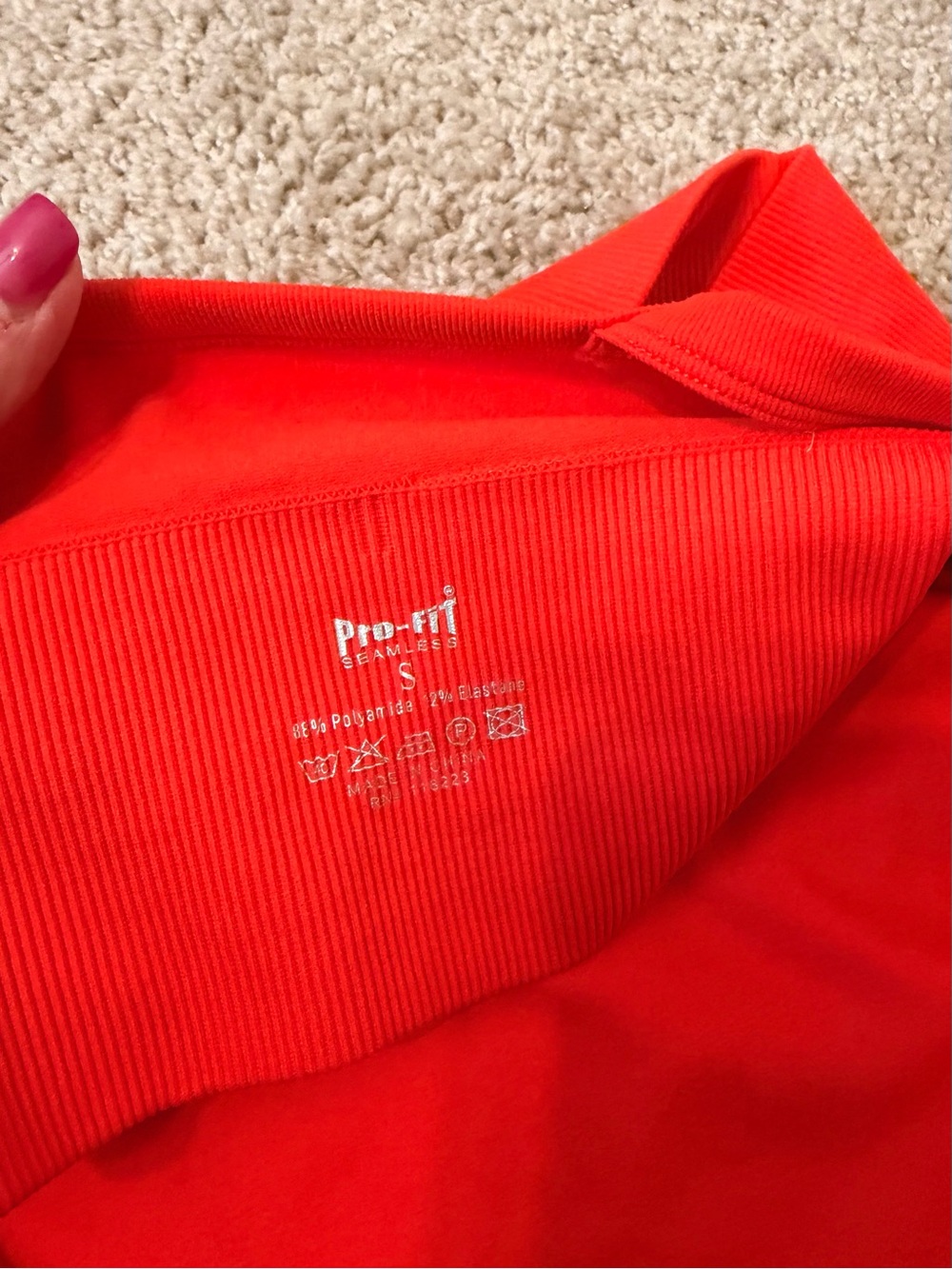 Red Cropped Ribbed Tank w/ in-shelf bra, Small - Picture 4 of 5